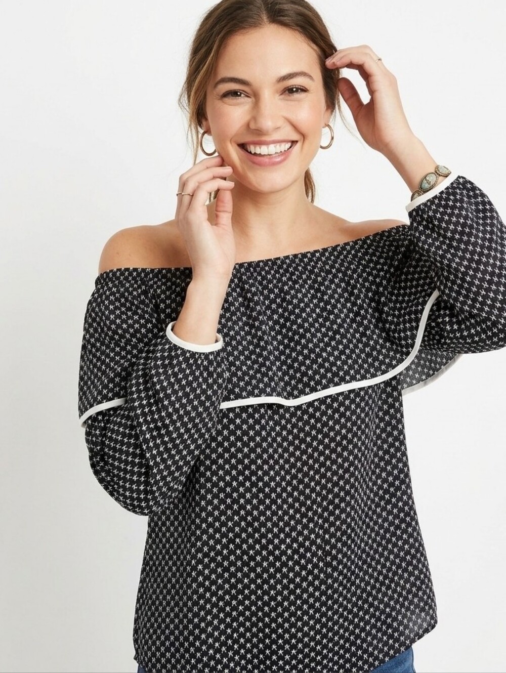 Vince Camuto Oversized Off Should Top